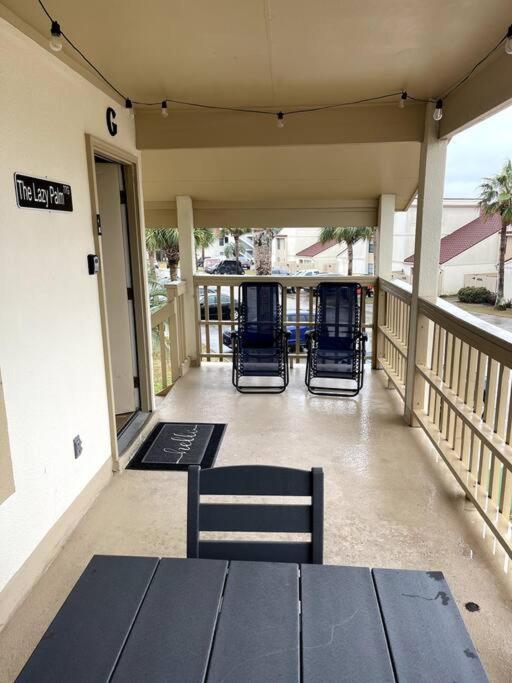 Lazy Palm 4 Pools Short Walk To Beach! Sleeps 5! Panama City Beach Kültér fotó