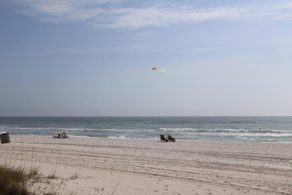 Lazy Palm 4 Pools Short Walk To Beach! Sleeps 5! Panama City Beach Kültér fotó