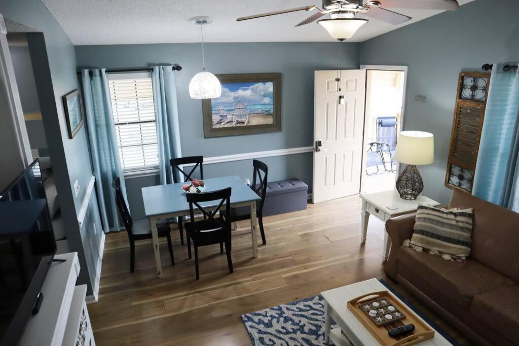 Lazy Palm 4 Pools Short Walk To Beach! Sleeps 5! Panama City Beach Kültér fotó